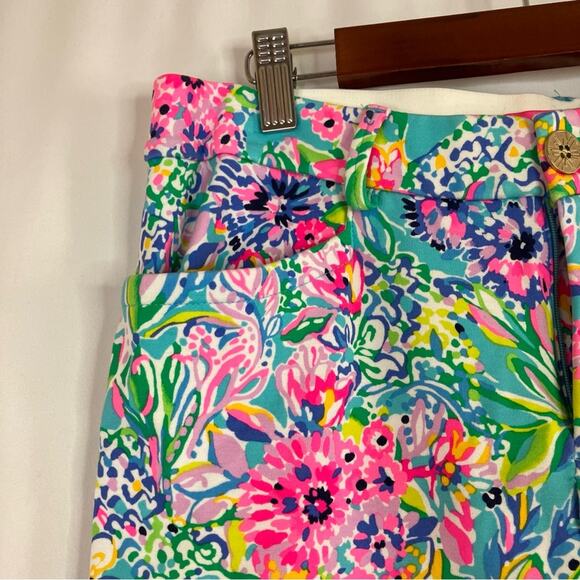 Lilly Pulitzer | Bright Colorful Floral Print Pants Stretchy Rayon Blend 6 - Picture 2 of 9